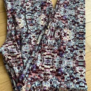 LuRaRoe leggings size TC Tall and Curvy